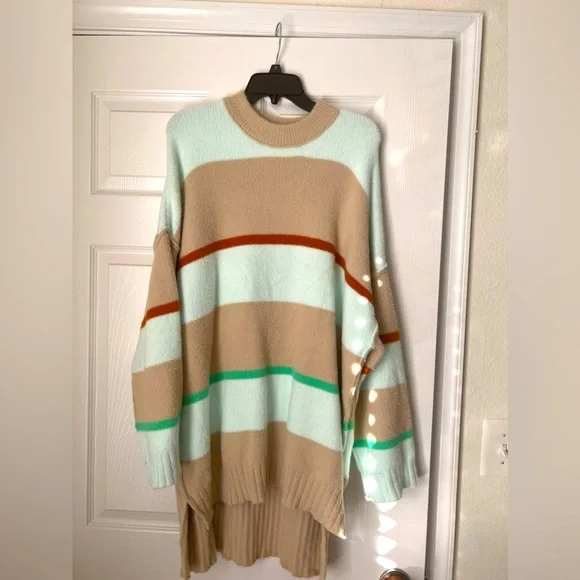 Striped Tunic - Free People. Size small - Picture 2 of 7